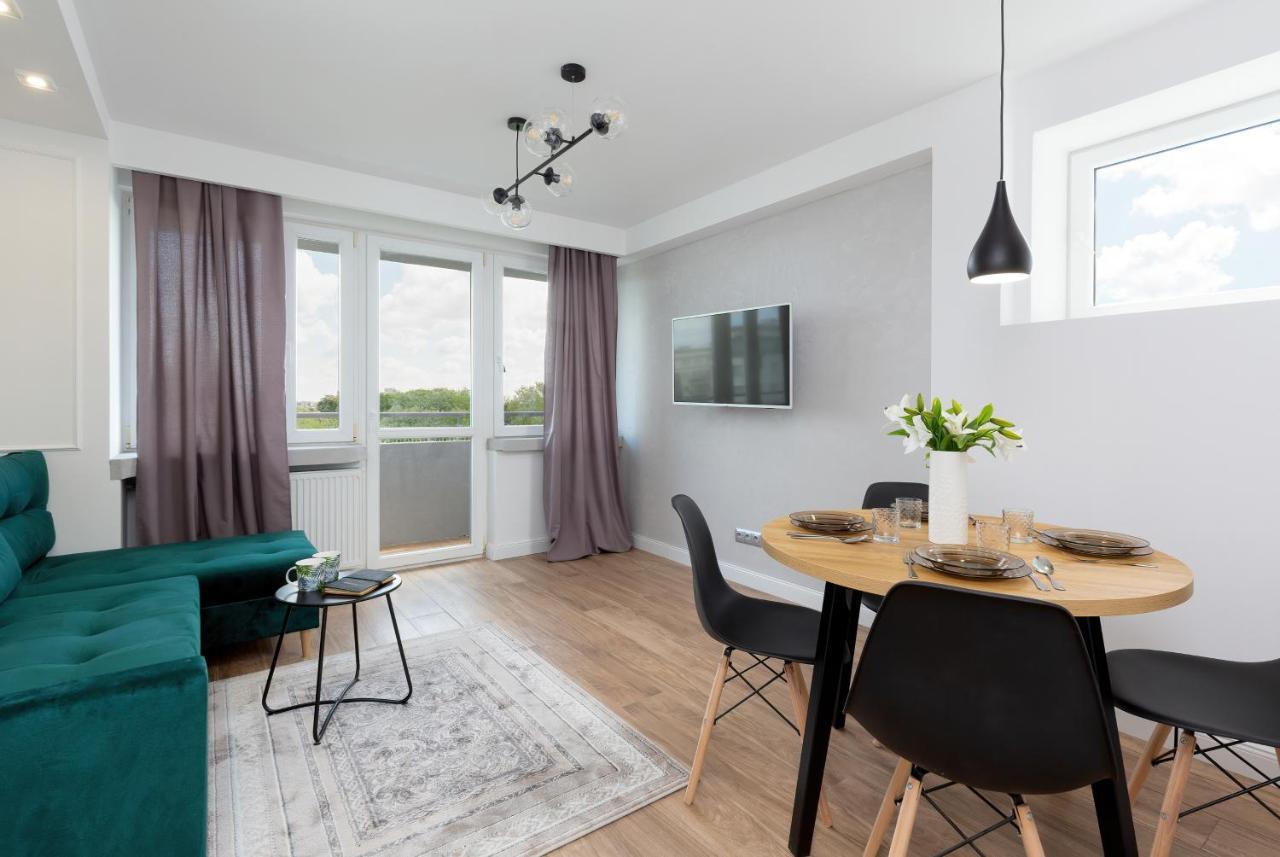 Metro Marymont Apartment By Noclegi Renters ワルシャワ エクステリア 写真
