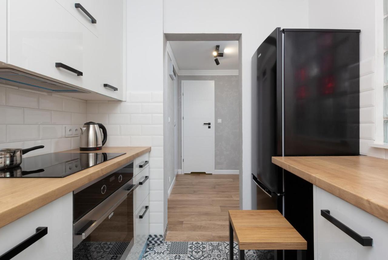 Metro Marymont Apartment By Noclegi Renters ワルシャワ エクステリア 写真